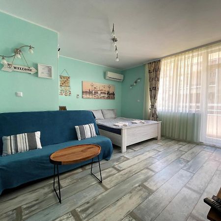 Bright 1Bd Apartment With Nice Terrace Burgas Stad Buitenkant foto