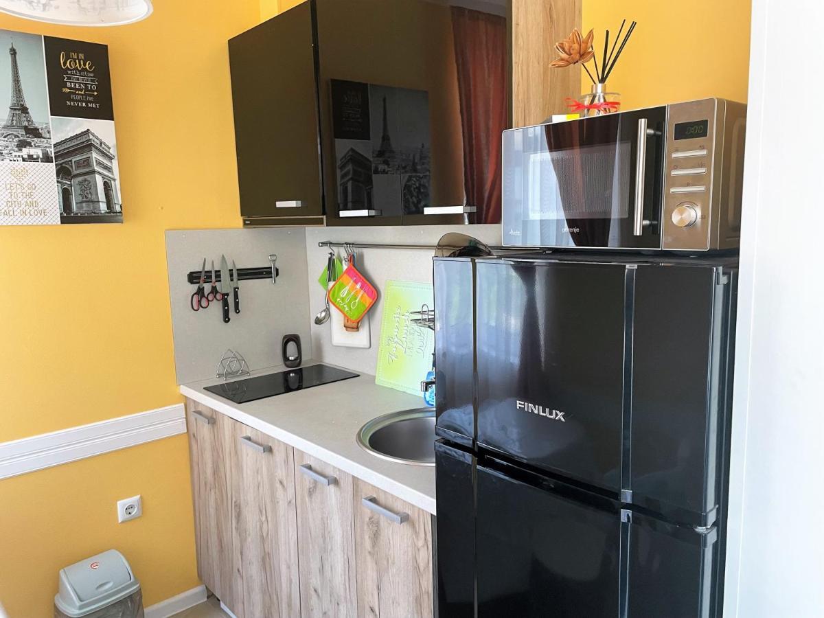 Bright 1Bd Apartment With Nice Terrace Burgas Stad Buitenkant foto